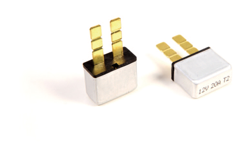 BLADE TYPE CIRCUIT BREAKER BLADE TYPE CIRCUIT BREAKER