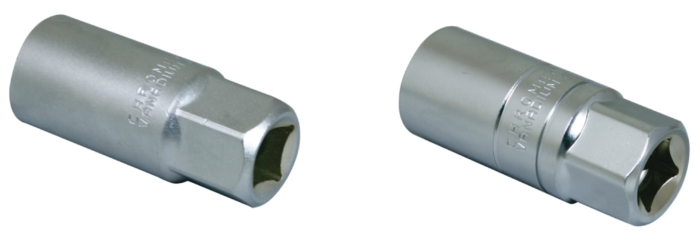 SOCKET
