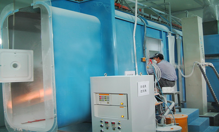 Powder-recycling Spray Booth