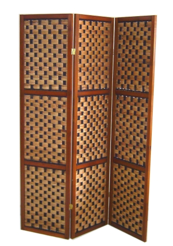 WOODEN SCREEN WOODEN SCREEN