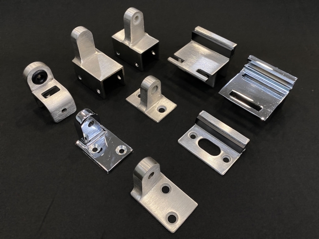 Pivot Hinges / Strike & Keeper Pivot Hinges / Strike & Keeper