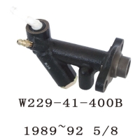 CLUTCH MASTER CYLINDER