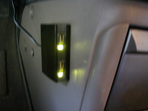 USB + Triple-socket car charger (3A)