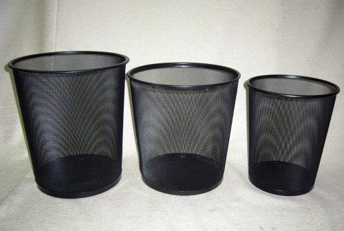 Circular net grilled black trash - L.M.S