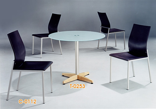 Outdoor Tables & Chairs