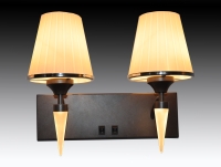 Wall lamp
