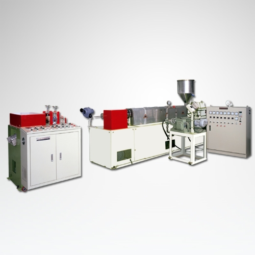 PE Coldness Retaining Tube Making Equipment PE Coldness Retaining Tube Making Equipment