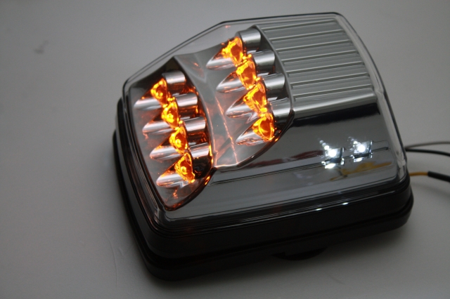 INDICATOR LIGHT