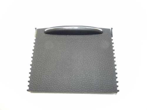 ROLLER BLIND FOR W-203