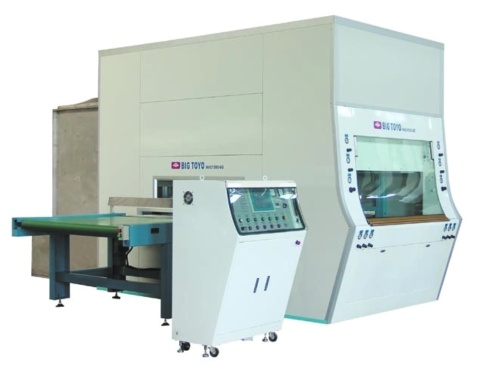 AUTO CLEANING PAINTING MACHINE FOR PALLET AUTO CLEANING PAINTING MACHINE FOR PALLET