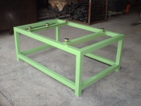 Platform Table