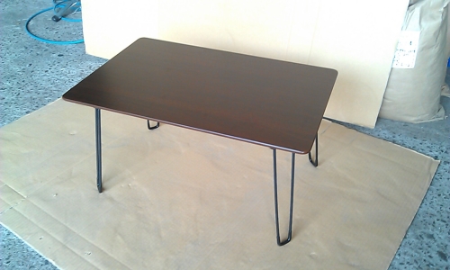room tables　ローテープル