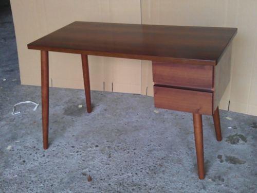 Multifunctional Desk 　デスク