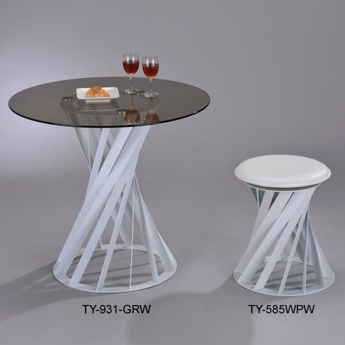 Coffee Tables / Stools