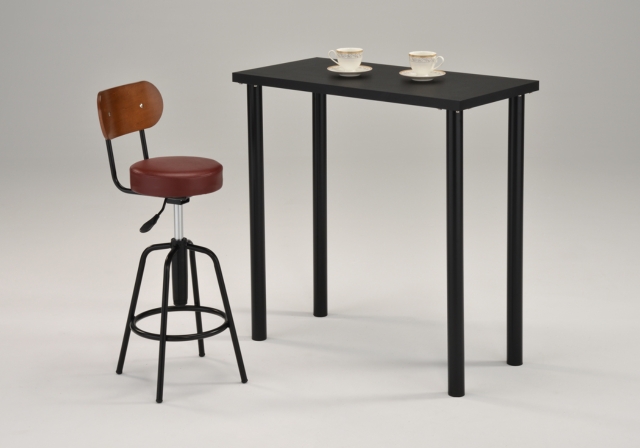 Adjustable bar stool