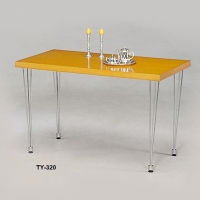 Dinig /Working Table
