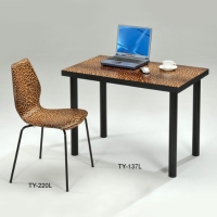 豹纹电脑桌、书桌