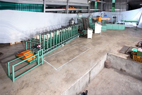 Spiral Paper Core Winder Spiral Paper Core Winder