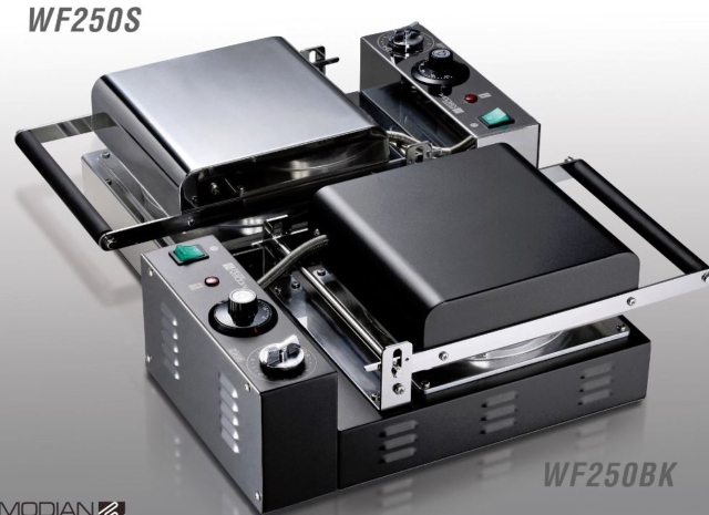 Waffle Machine