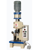 Pneumatic Riveting Machine