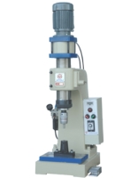 Pneumatic Riveting Machine Pneumatic Riveting Machine