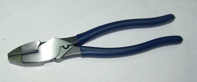 High-Leverage Linesman plier