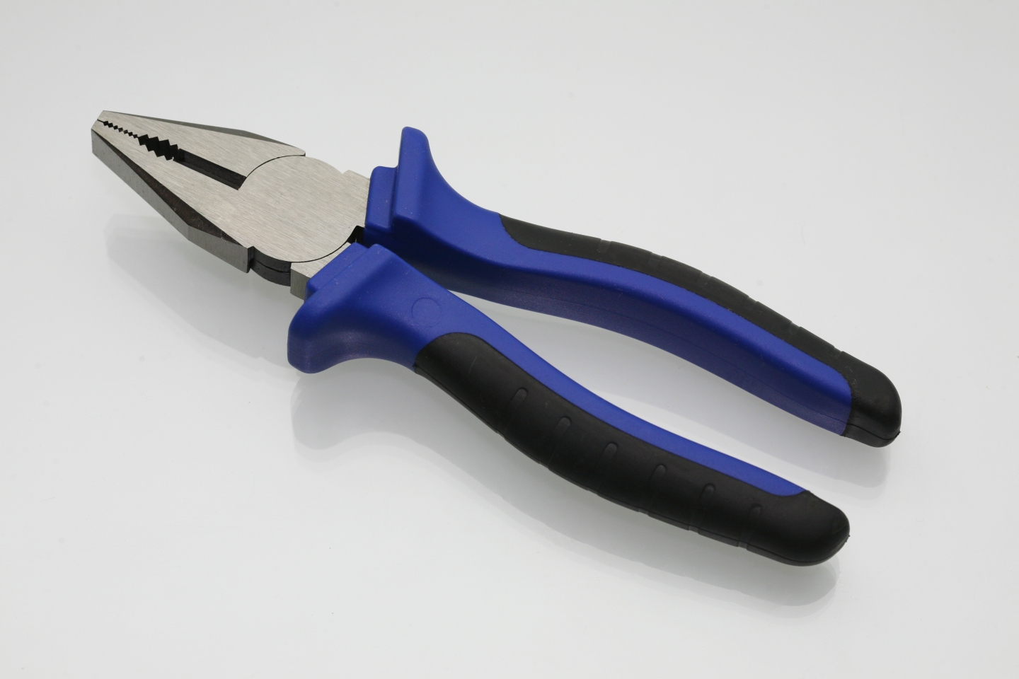 Combination  plier