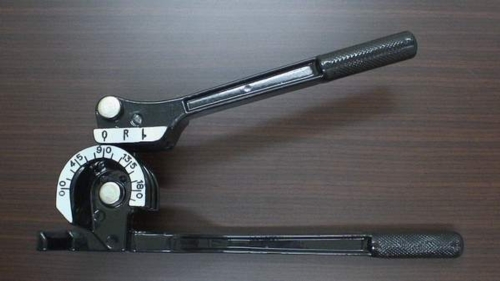 Tube bender Tube bender