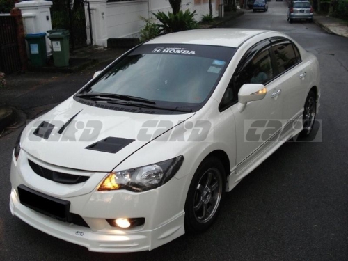 CIVIC 引擎盖