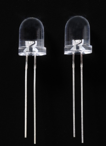 LED φ10. Round Water Clear with Plane LED φ10. Round Water Clear with Plane