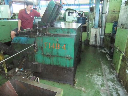 Used Nut Former Bing Feng 14B5S