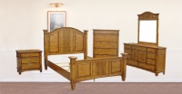 木床、五斗櫥/櫃、化粧桌/檯/鏡