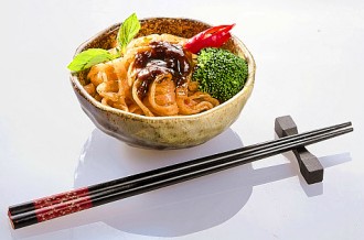 鬼芋蕎麥拉麵(麻辣乾拌麵)