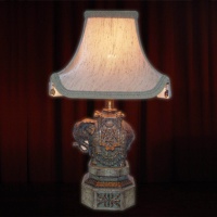 ELEPHANT TABLE LAMP
