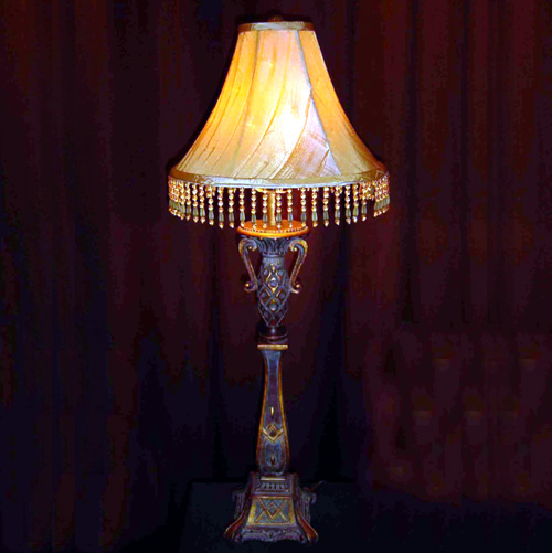 REGAL PINEAPPLE BUFFET LAMP