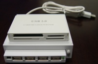 3.5”内接式弹出壳结合USB 4个接口集线器不含电源