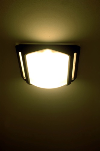 半圆V形吸顶灯 半圆V形吸顶灯