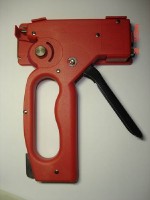 AUTO ESCAPE HAMMER GUN AUTO ESCAPE HAMMER GUN