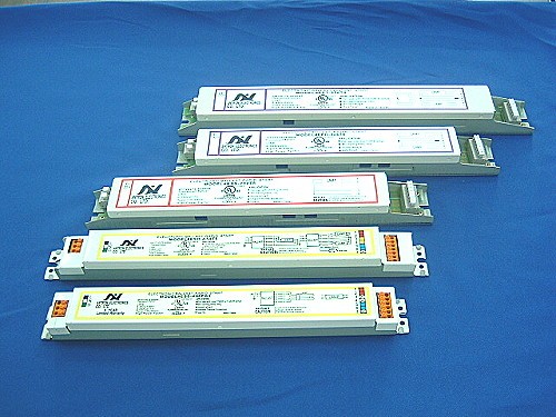 T5、T8、T12燈管用主動功因電子式安定器