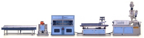 PVC押出成型機