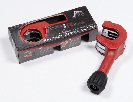 Ratchet tubing cutter Ratchet tubing cutter