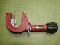 Ratchet tube Cutter Ratchet tube Cutter